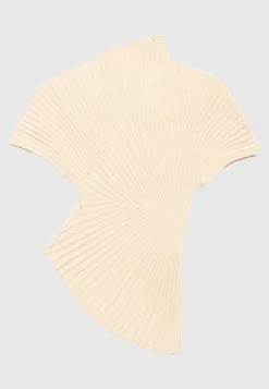 Asymmetrisches Rippstrick-Top