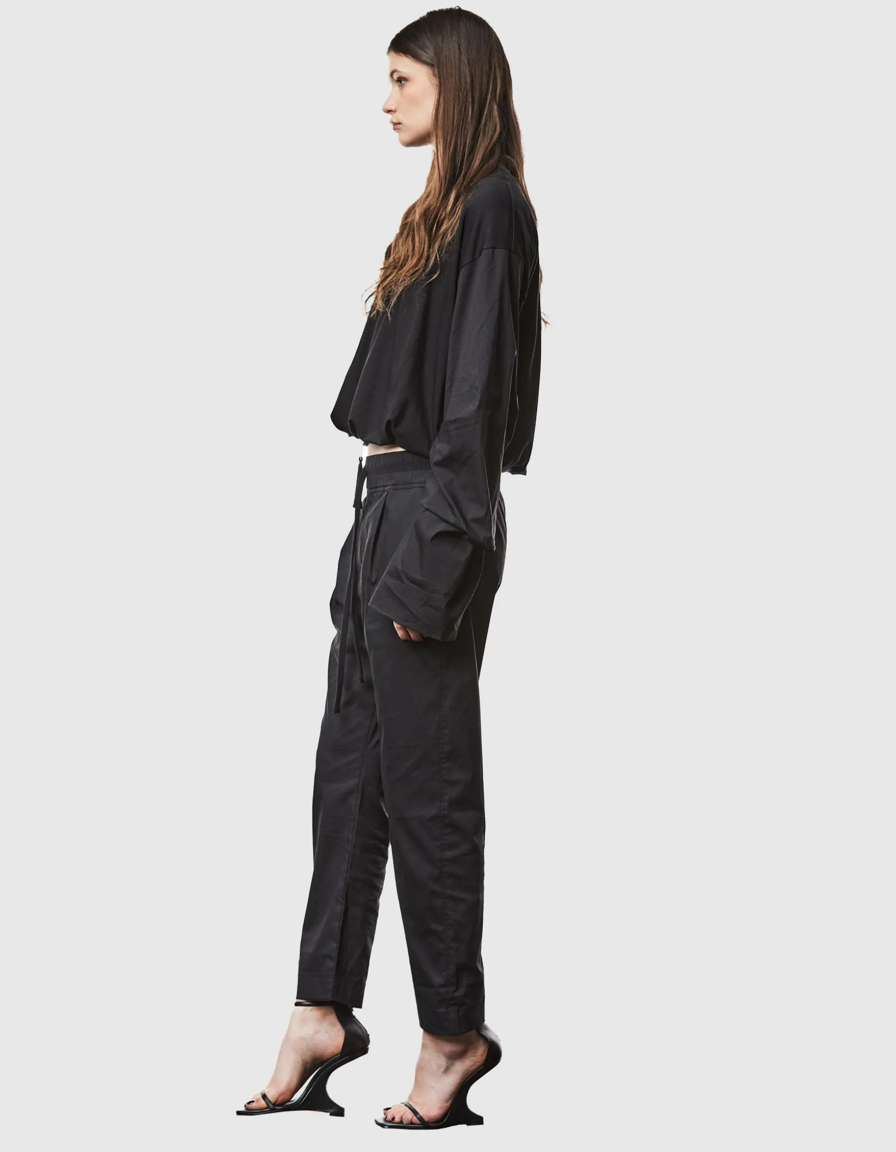 Bundfaltenhose mit elastischem Bund