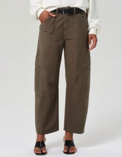 Cropped Cargo-Barrel-Hose Marcelle