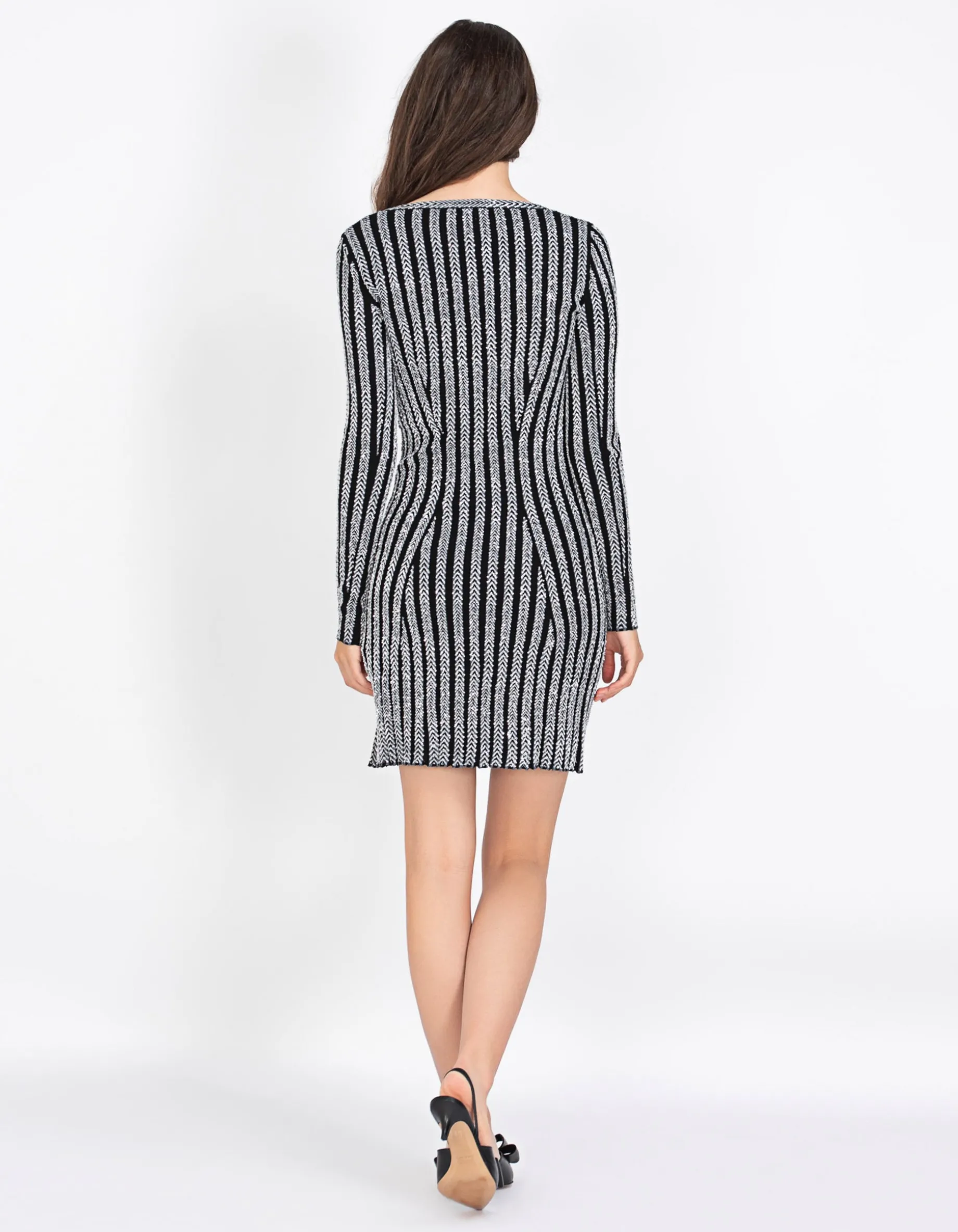 Feinstrickkleid mit Pailletten