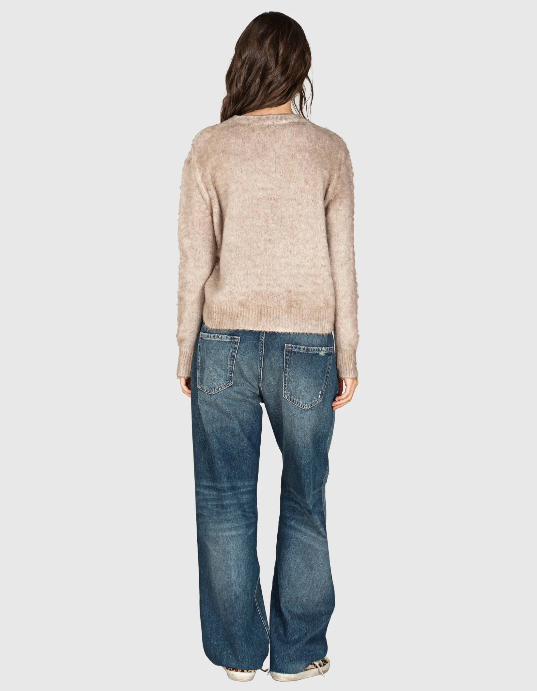Fuzzy-Strickpullover