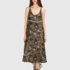 Gemustertes Kleid mit Eingrifftaschen