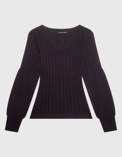 Geripptes Feinstrickpullover mit Schlitz-Ausschnitt