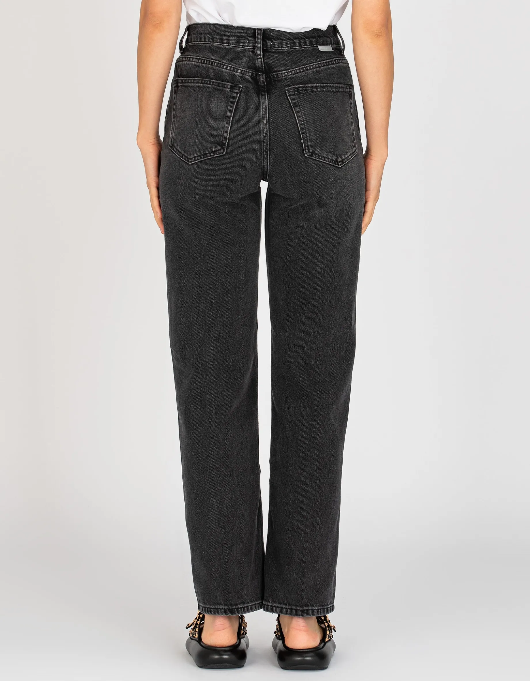 High-Rise Straight-Leg Jeans The Ziggy