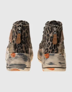 High-Top Plateau Sneaker im Destroyed-Look