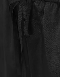 Hose in Satin-Optik