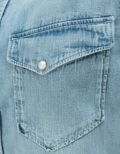 Jeans-Bluse mit offenem Saum