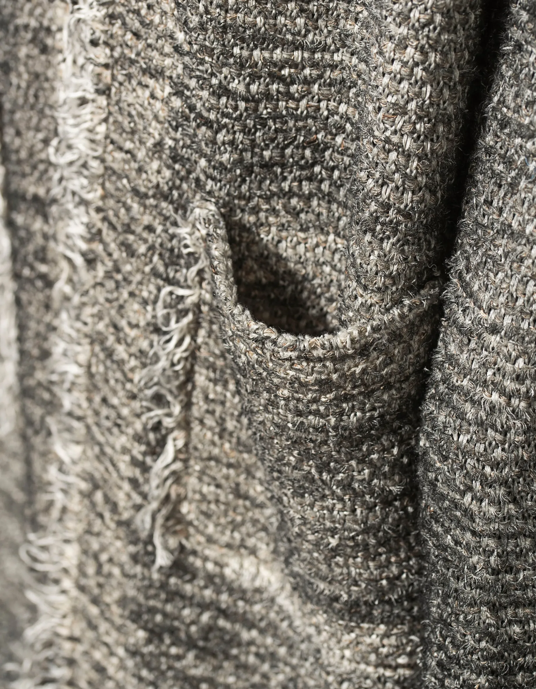 Langer Bouclé-Cardigan