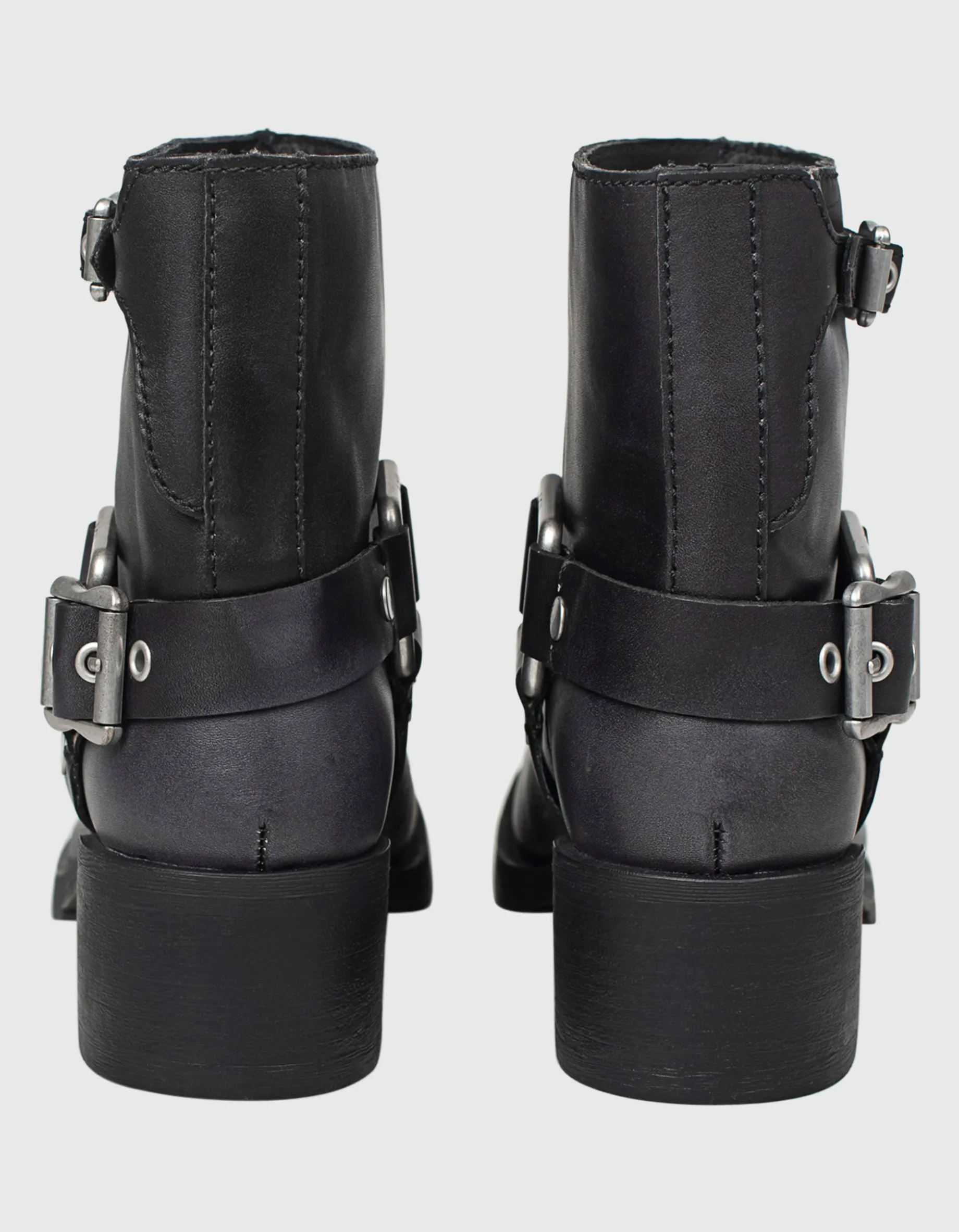 Leder-Boots mit Schnallen
