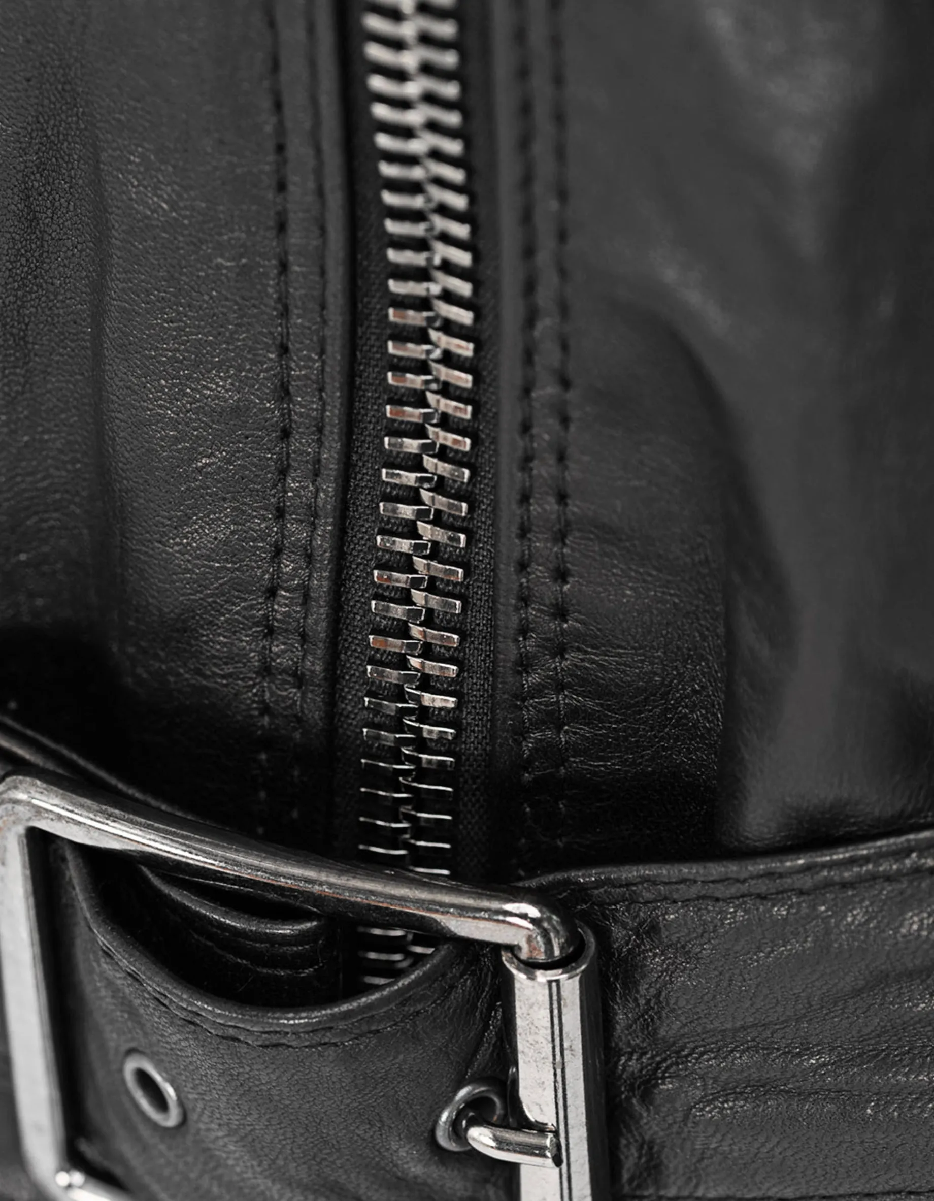 Leder-Jacke im Biker-Stil