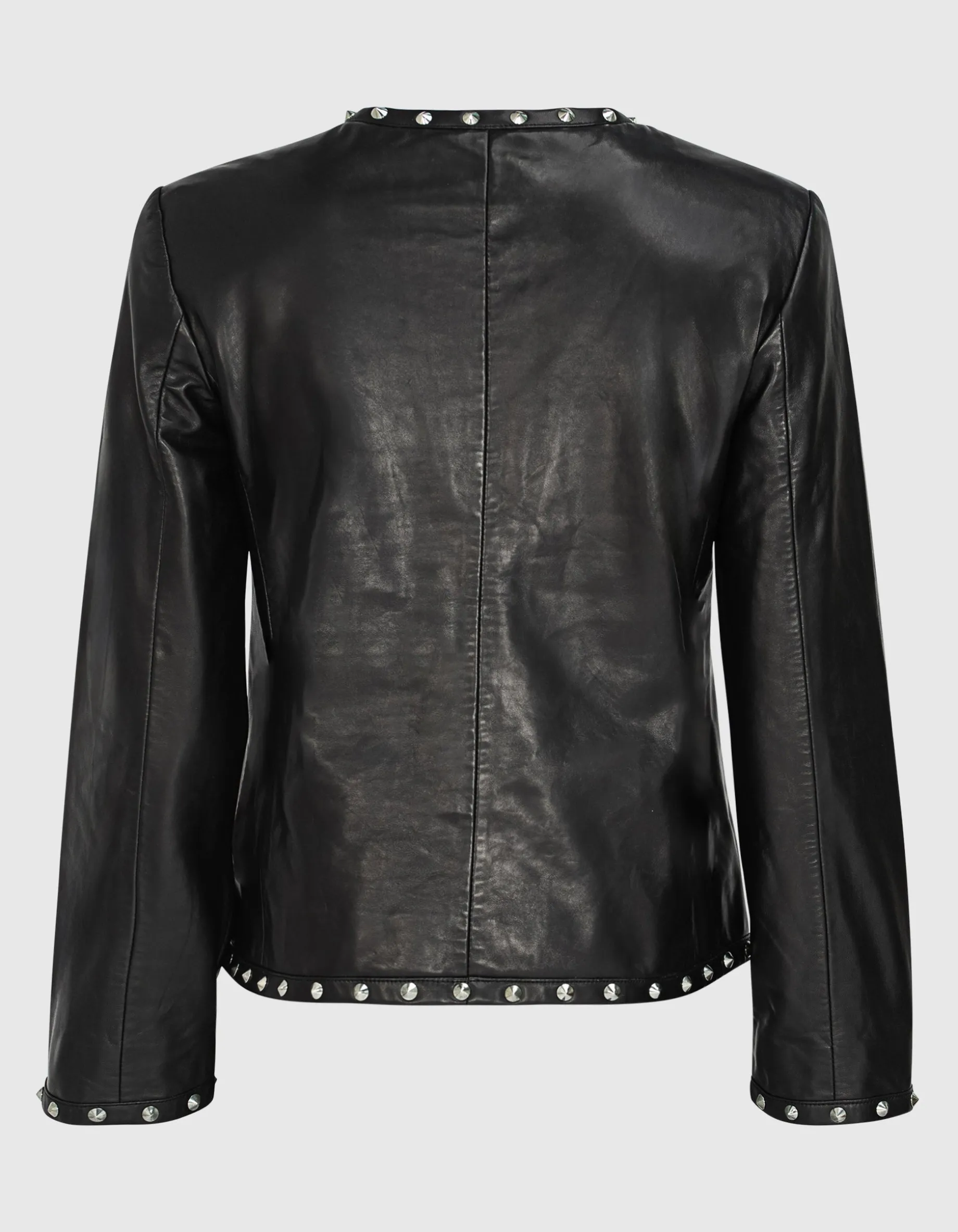 Lederjacke mit Nieten und verzierten Knöpfen