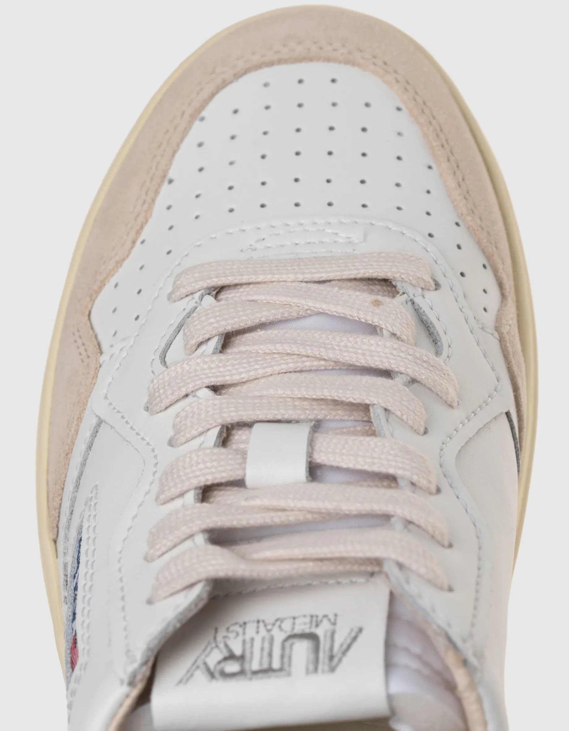 Leder-Sneaker Medalist