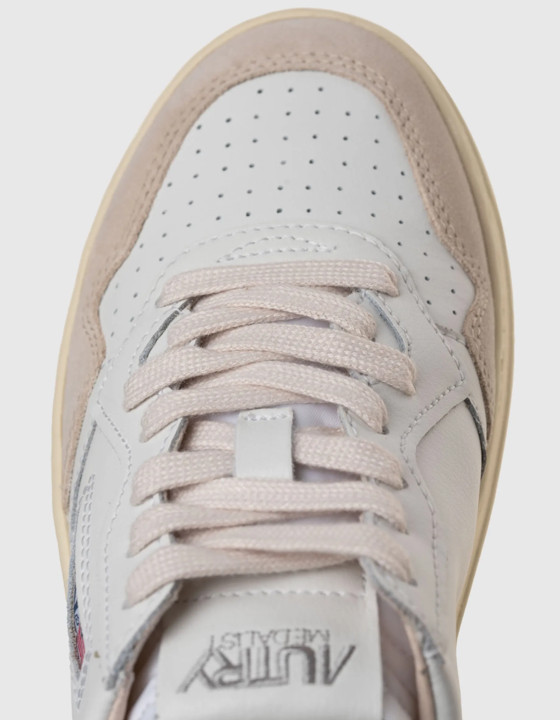 Leder-Sneaker Medalist