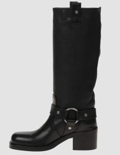 Leder-Stiefel im Biker-Stil