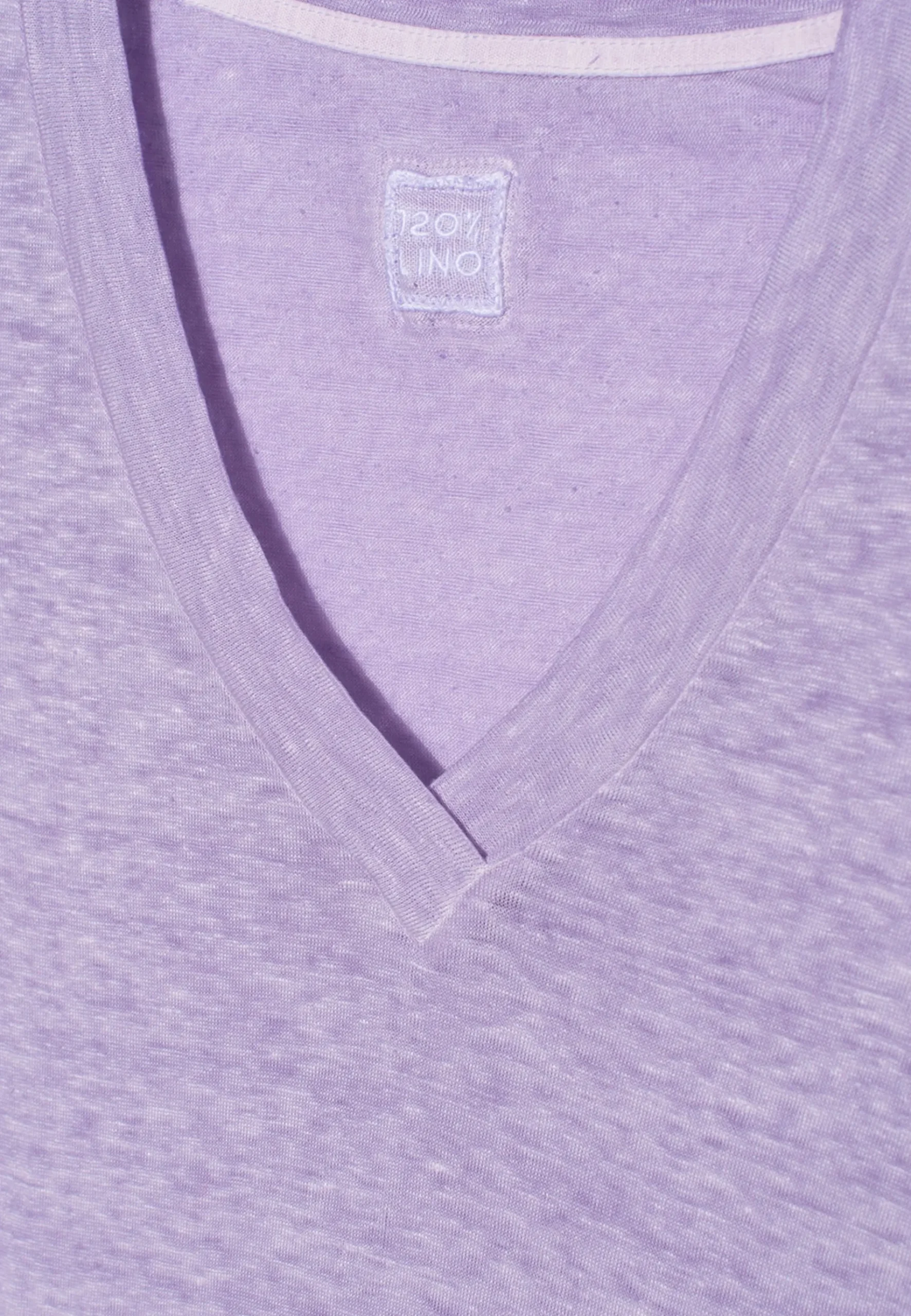 Leinen-Shirt mit V-Ausschnitt