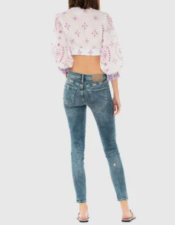 Mid-Waist Skinny Jeans mit Destroyed-Details