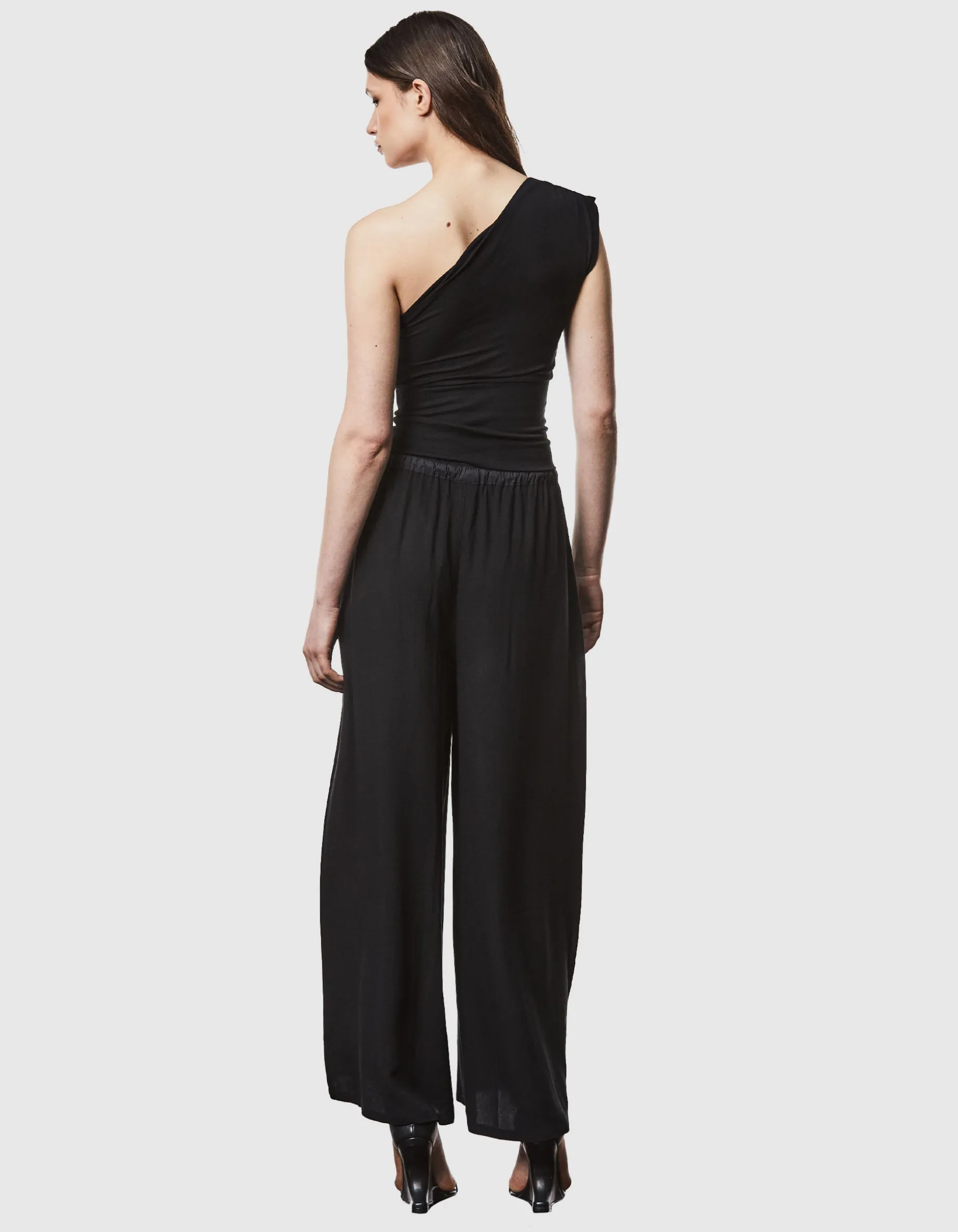 One-Shoulder Top mit Raffung
