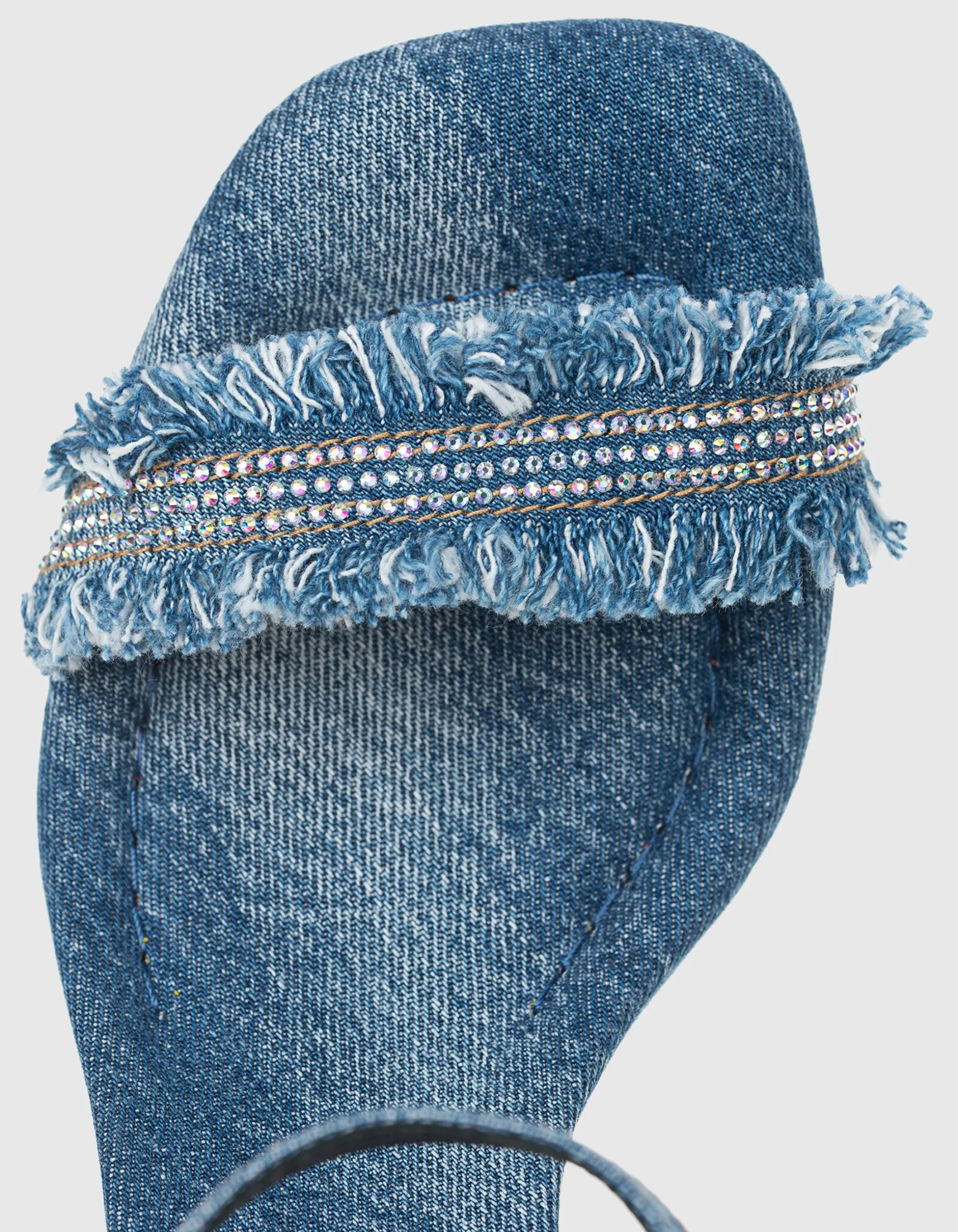 Sandalette mit Strassverzierung