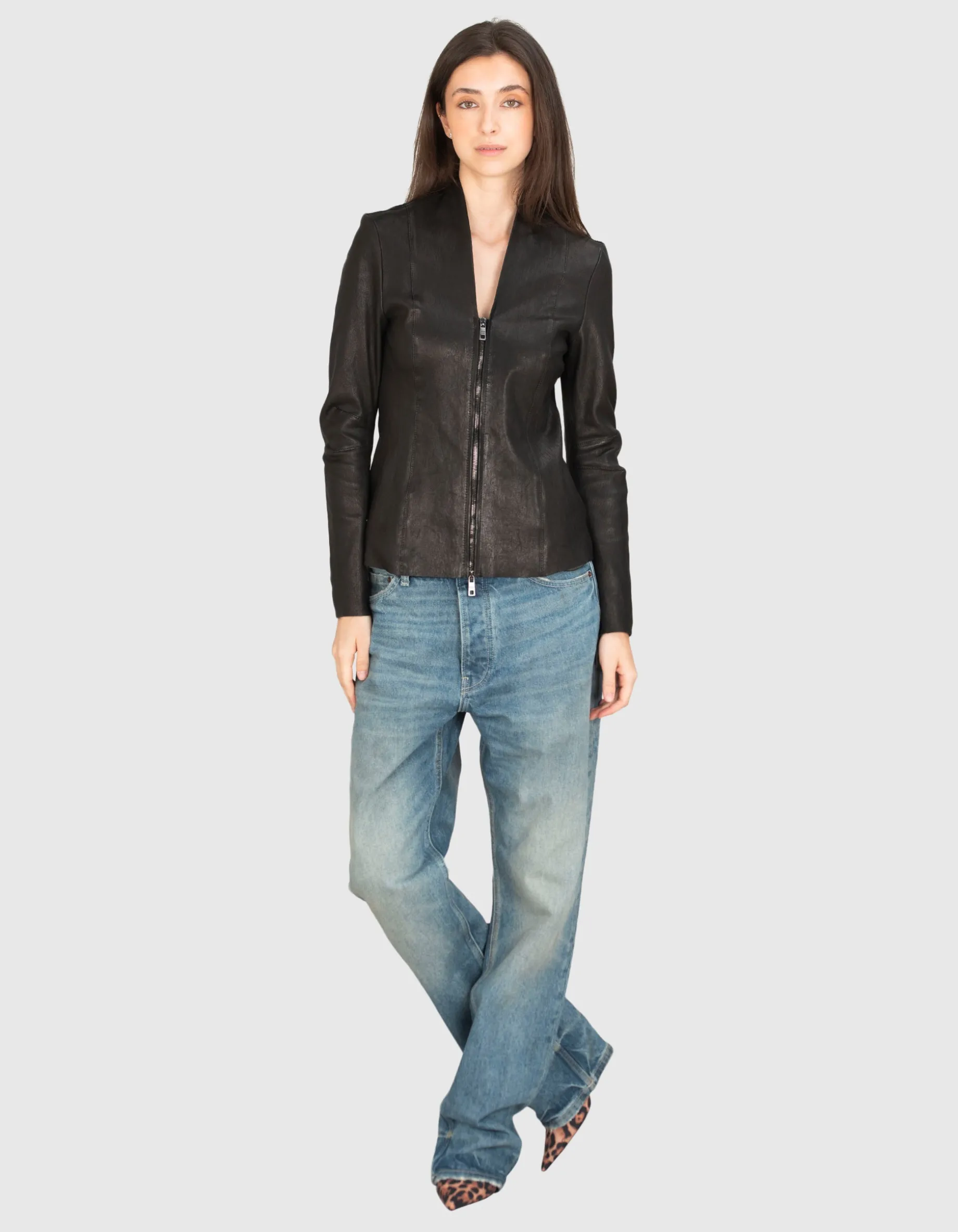 Taillierte Lammlederjacke mit Zipper