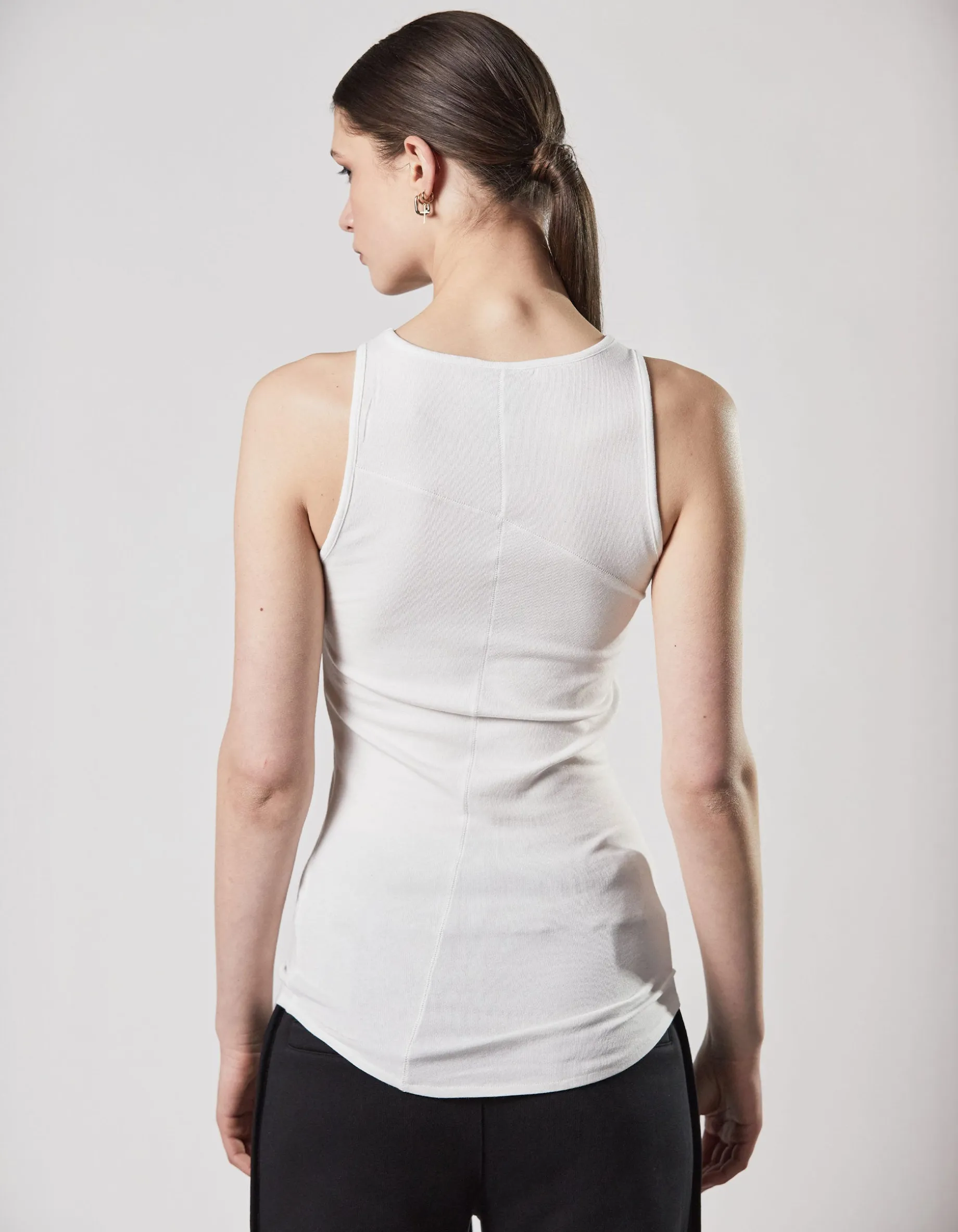 Tanktop mit Ziernähten