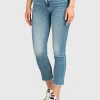 Washed-Out Skinny Jeans Dazzler