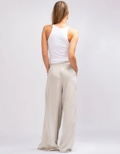 Wide-Leg Bundfaltenhose