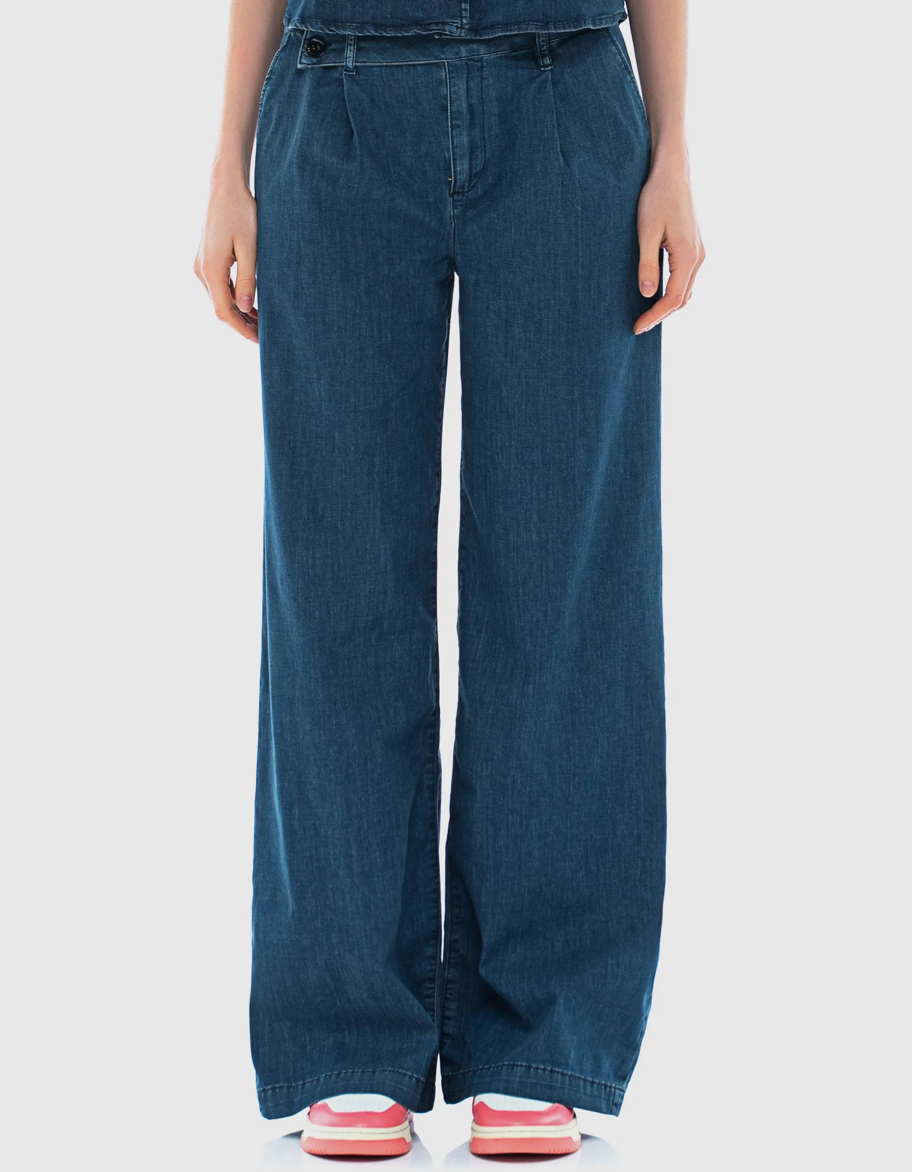 Wide-Leg Denim-Chino