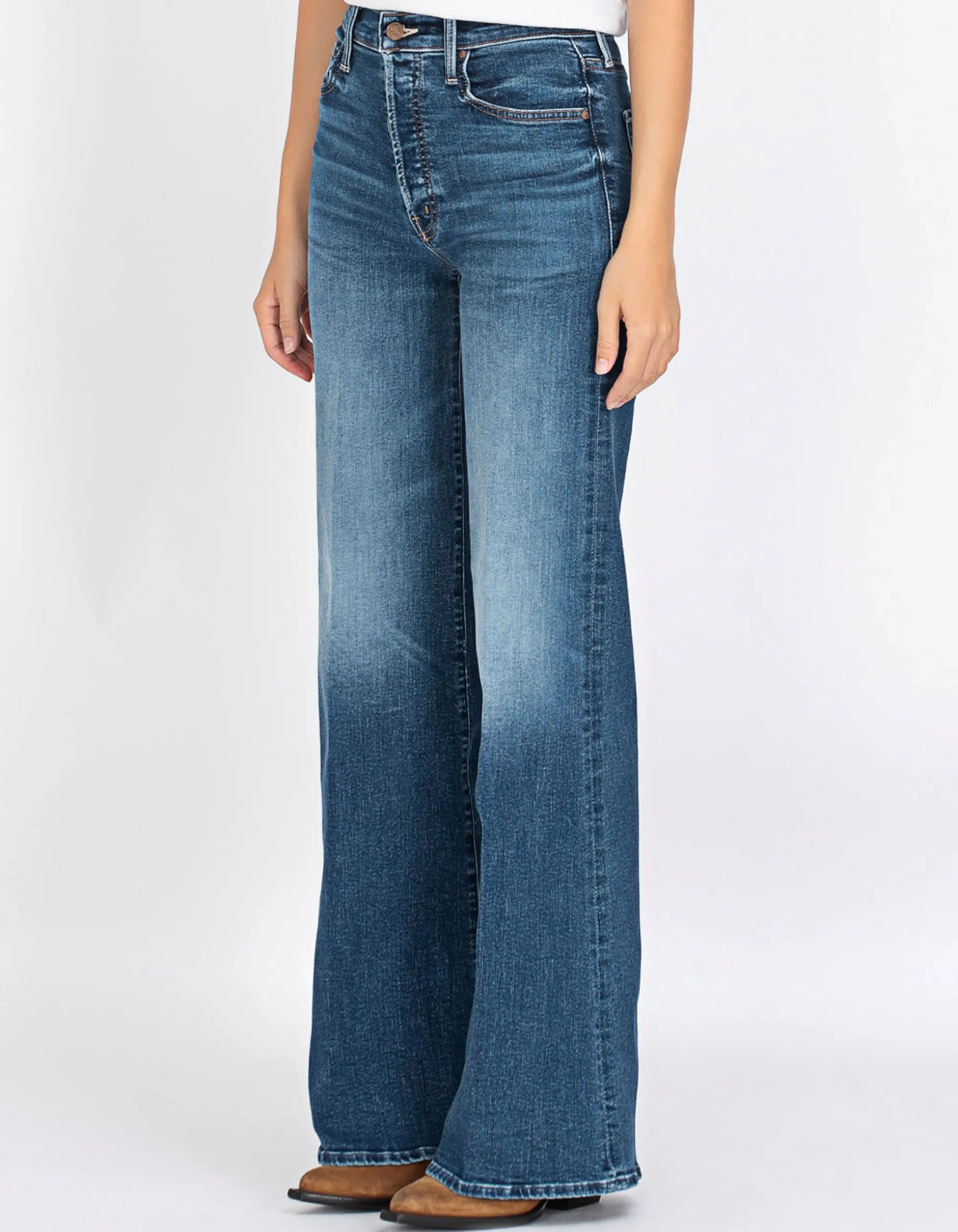 Wide-Leg High-Rise Jeans