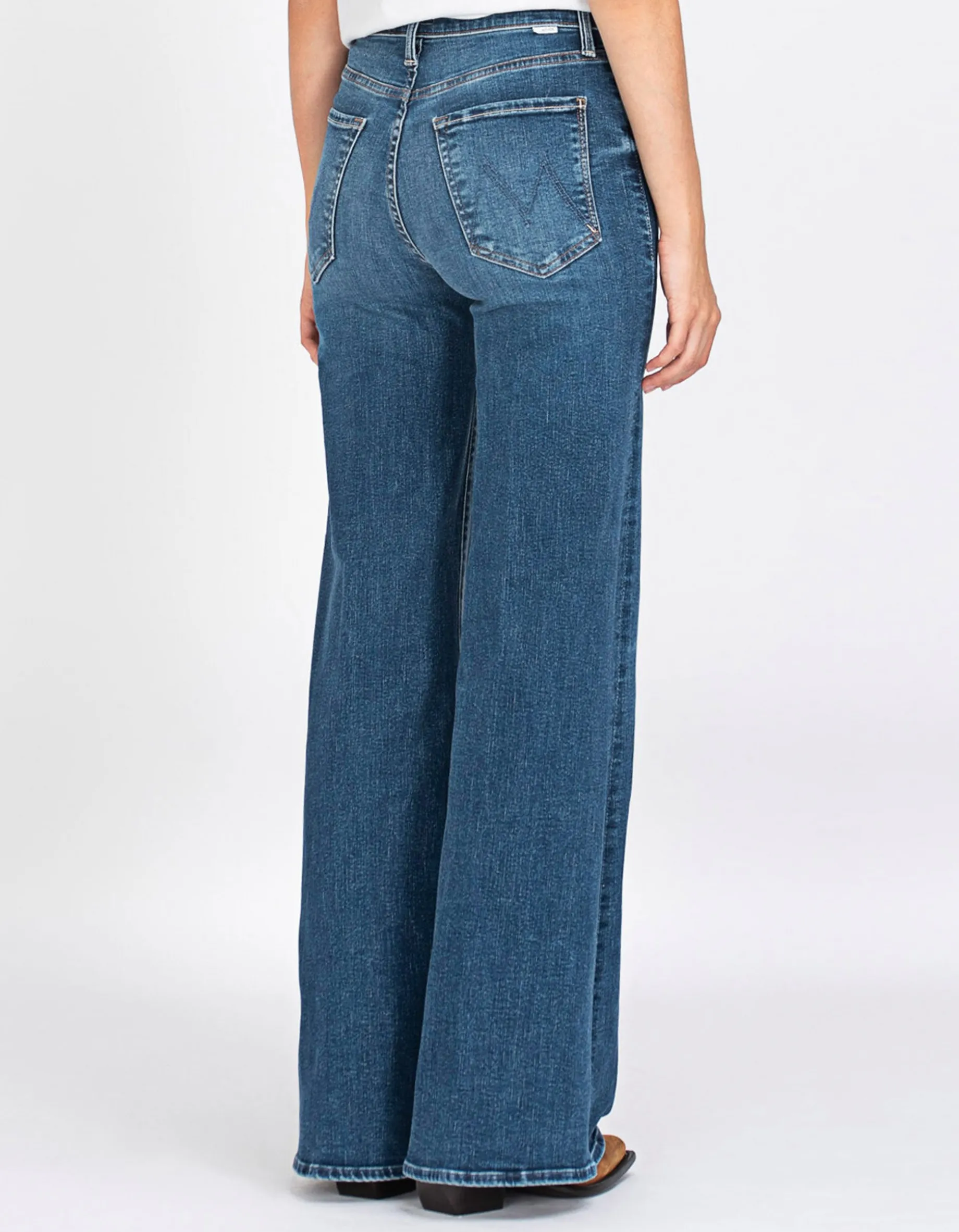 Wide-Leg High-Rise Jeans