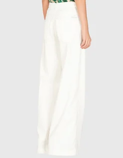Wide-Leg Jeans