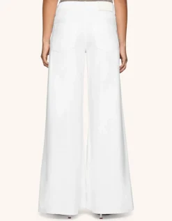 Wide-Leg Jeans