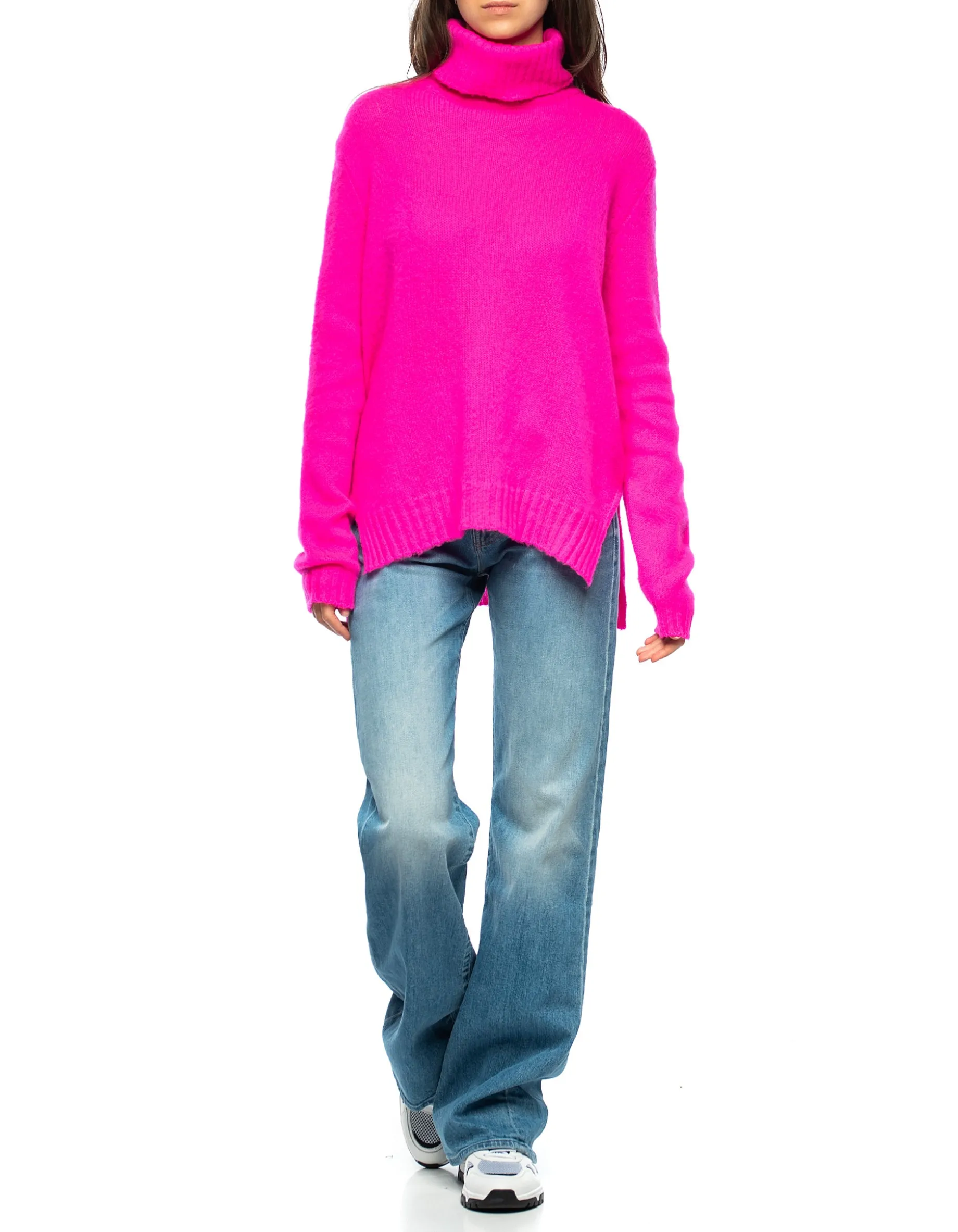 Wide-Leg Jeans