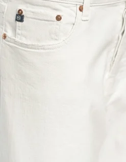 Wide-Leg Jeans